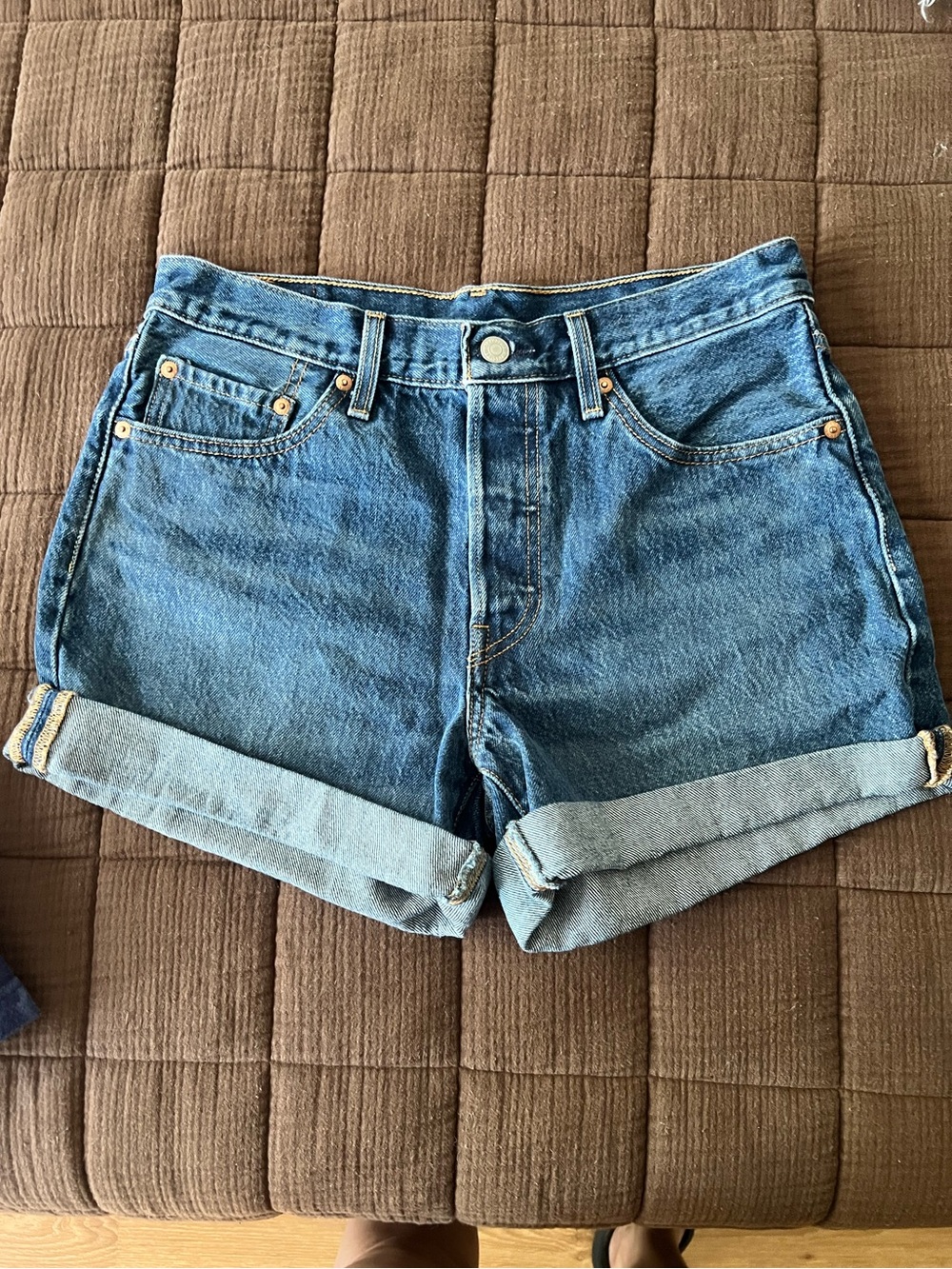 Levi’s High-Rise Blue Denim Shorts